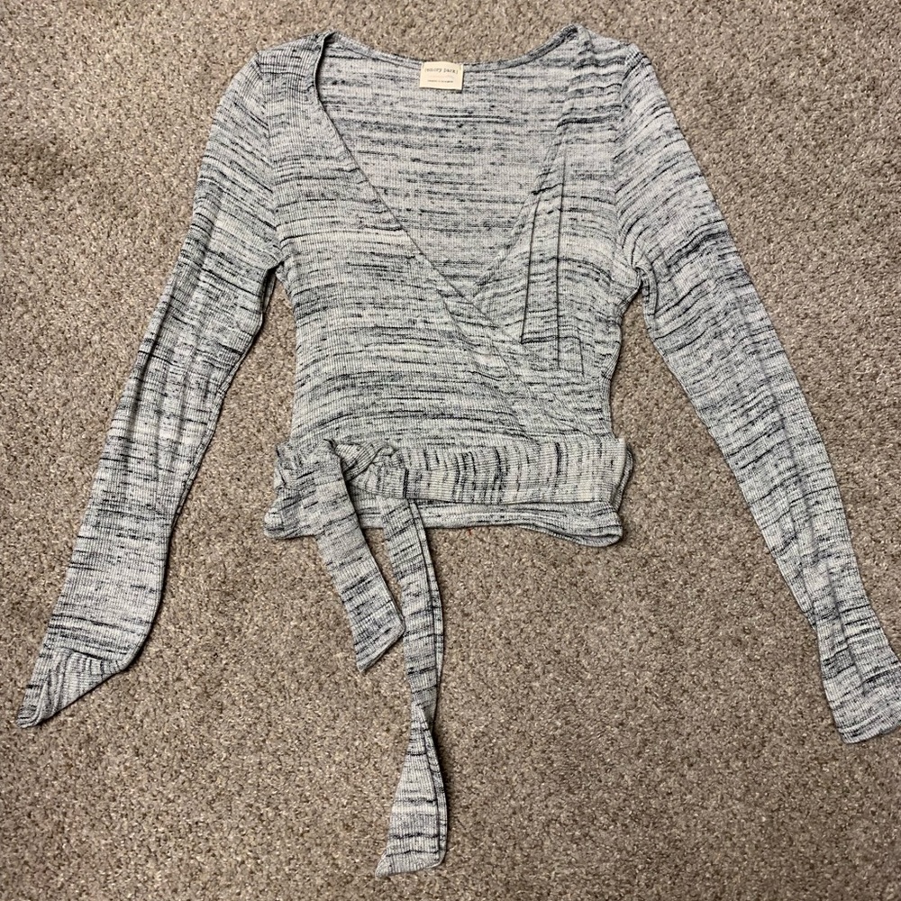 Women’s Size Small Wrap Sweater with Tie